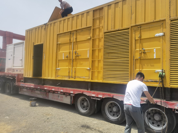 罗田除了负载情况和发动机维护,还有哪些因素会影响 200kw 柴油发电机的油耗?